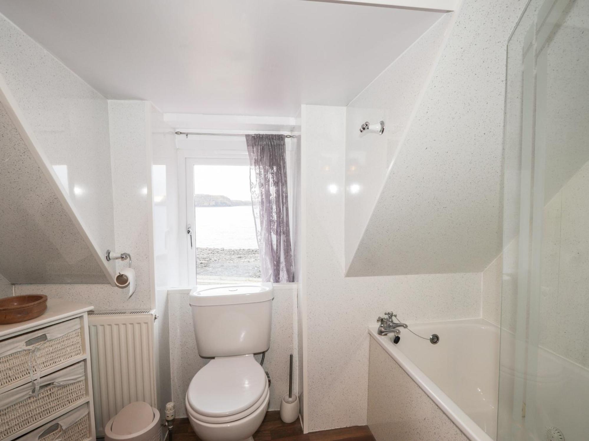 Jubilee Cottage Uig  Extérieur photo